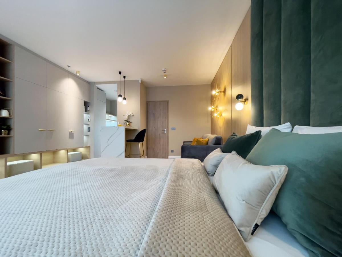 Emerald Downtown Luxury Suites By Continental Group Budapest Exterior foto